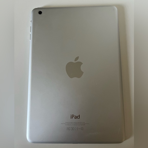 ipad mini 1st generation 32GB - Picture 3 of 3